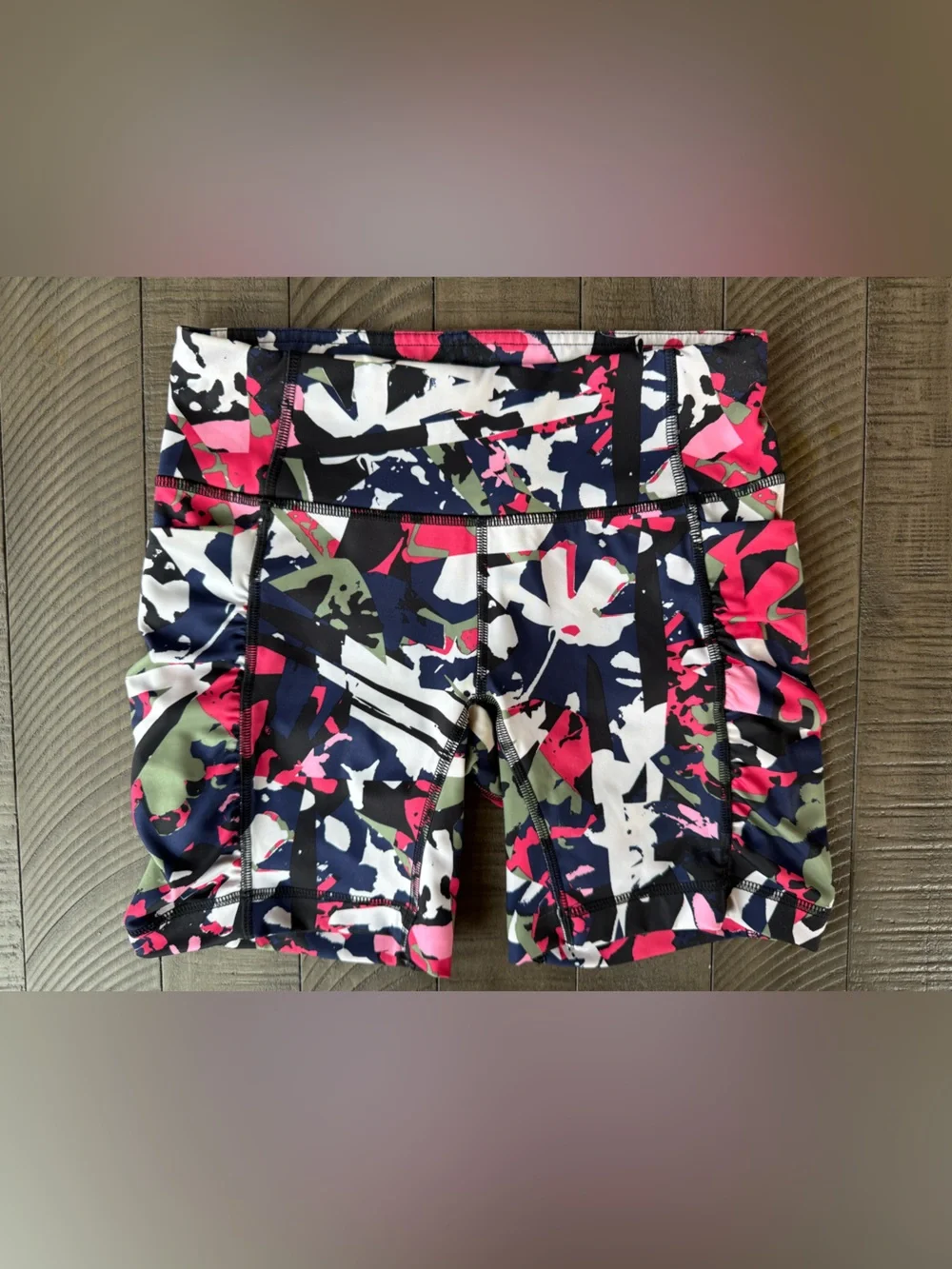 Lululemon Speed Track Shorts - Pop Cut Boom Juice Multi Women’s Size 4